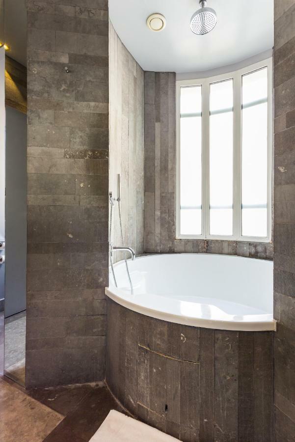 CMG - Suite Premium Tour Eiffel - 41 Paris Exterior foto